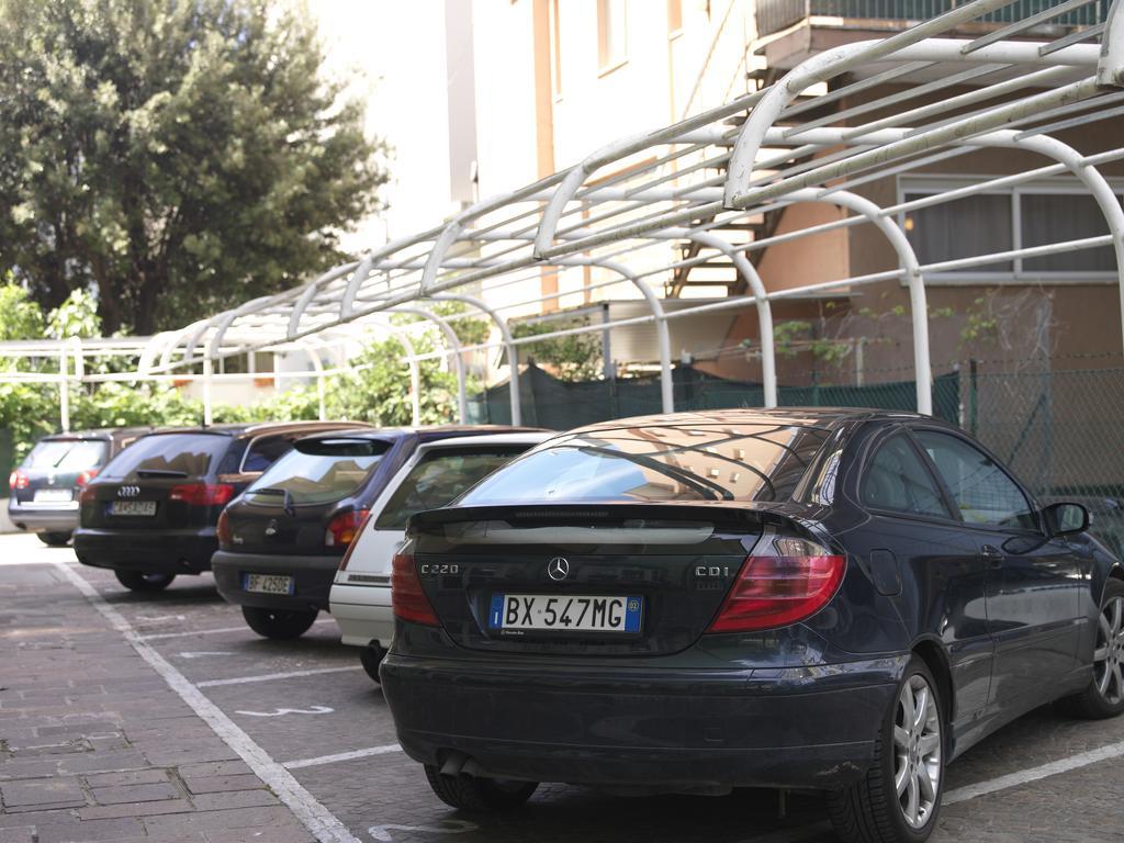 Residence Eurogarden Rimini Dış mekan fotoğraf