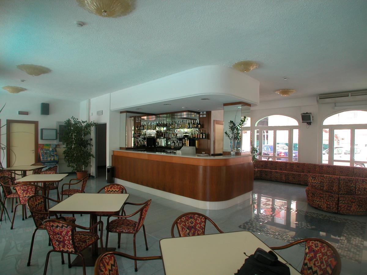 Residence Eurogarden Rimini Dış mekan fotoğraf
