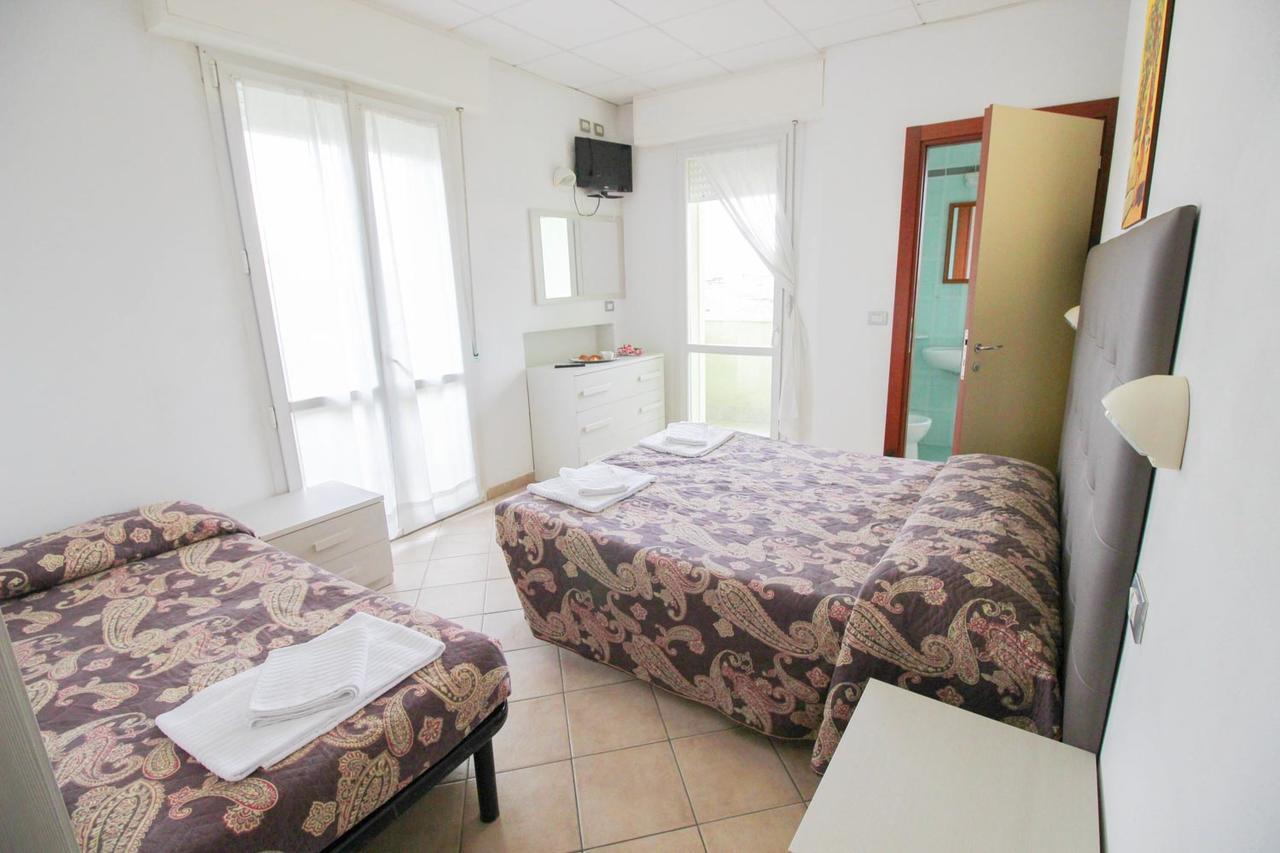 Residence Eurogarden Rimini Dış mekan fotoğraf